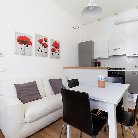 Апартаменти Milan Comfy Apt - Calvairate District Екстер'єр фото